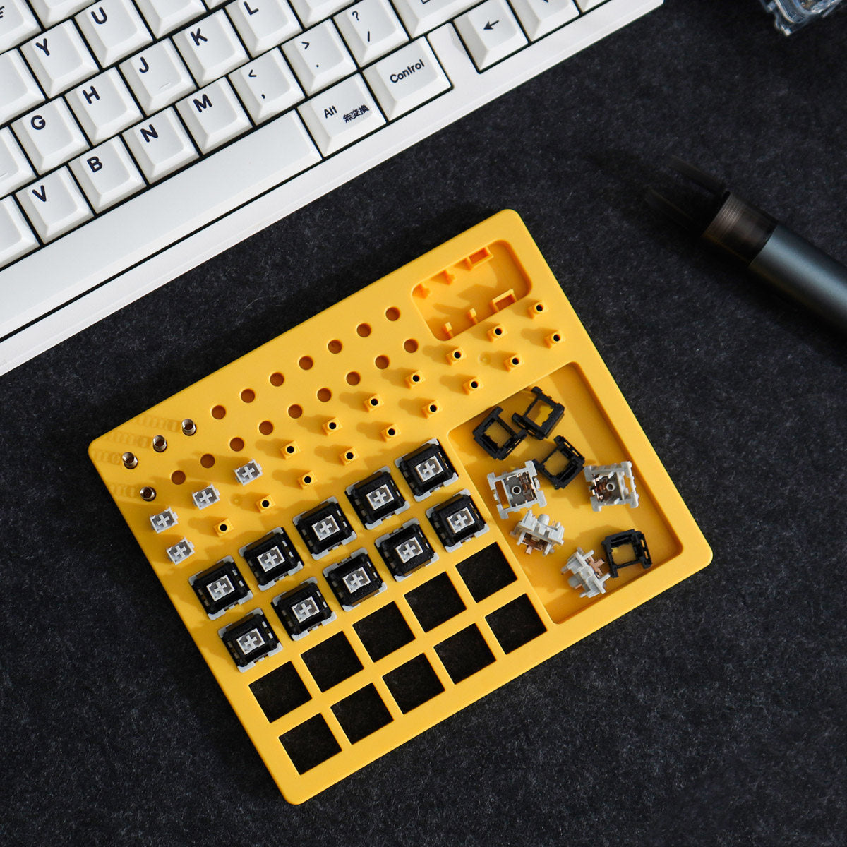 Yellow/Grey/Blue Switch Opener & Lube Station — Mechanical Keyboard Switch Tester