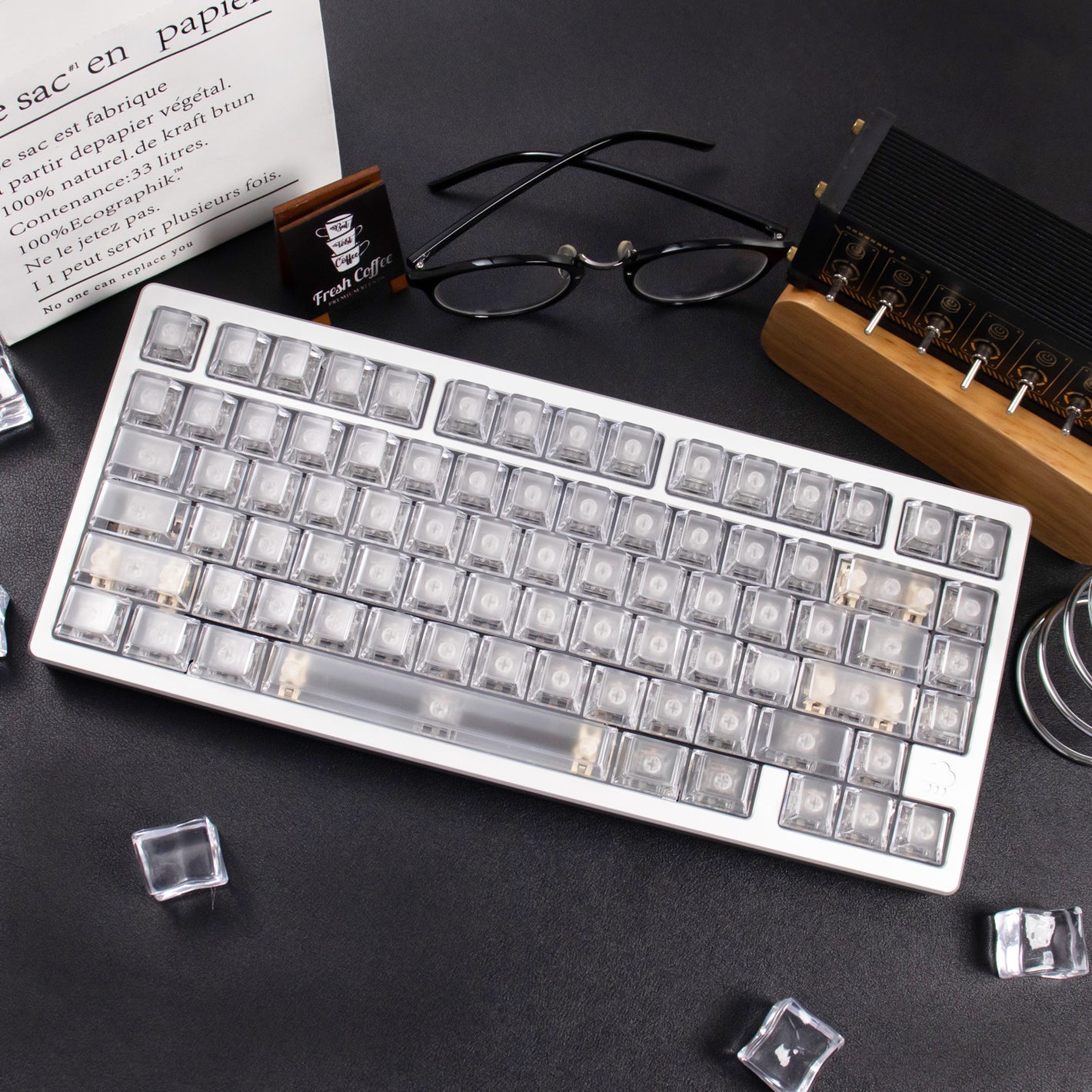 White/Red/Pink/Purple/Green Unmarked Top Frosted Transparent Keycaps