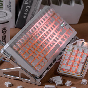 Illuminated keycaps